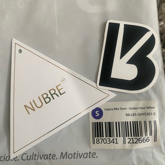 NWT sz S golden hour yellow 6 inch legacy shorts - Picture 7 of 7